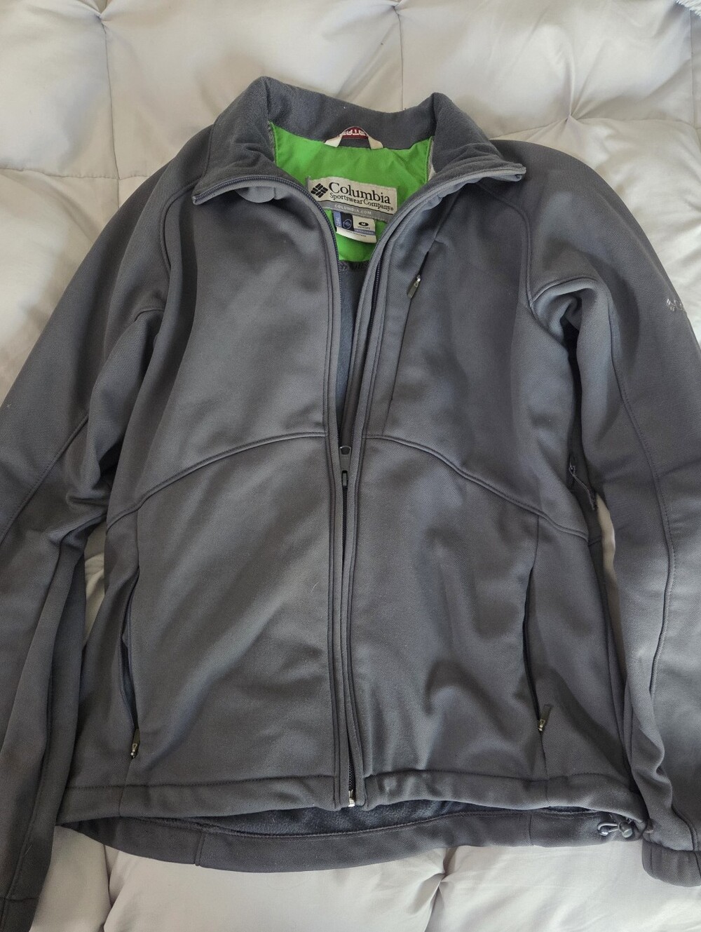 Columbia Men's Gray Softshell Jacket
